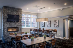 Отель Best Western PLUS Franklin Square Inn  Трой